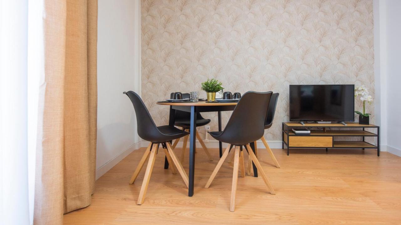 El Sueno De Carmelitas Con Parking Incluido - Apartamentos Aloha Толедо Экстерьер фото