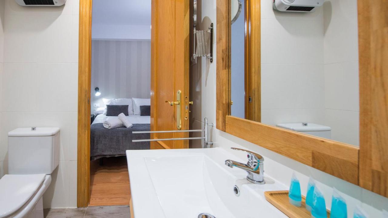 El Sueno De Carmelitas Con Parking Incluido - Apartamentos Aloha Толедо Экстерьер фото